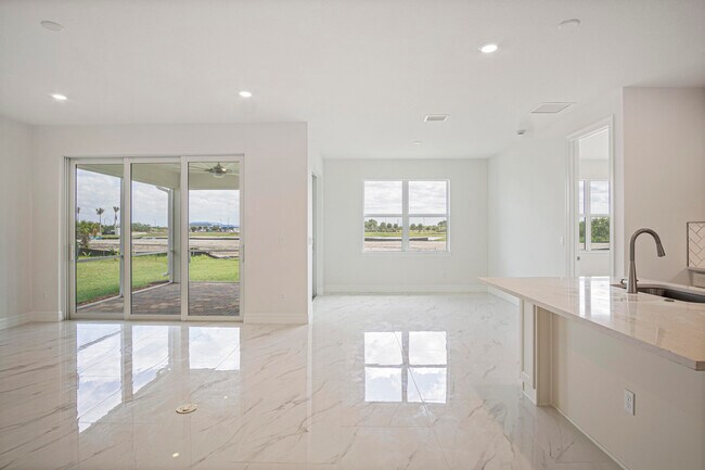 Foto del edificio - 10353 SW Captiva Dr