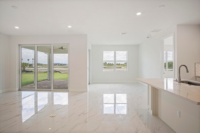 Building Photo - 10353 SW Captiva Dr