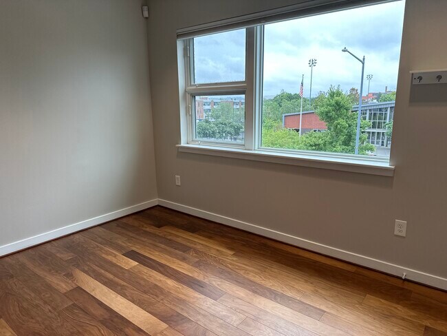 Foto del edificio - 1710 Gales St NE