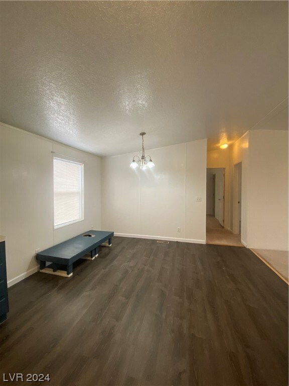 Building Photo - 2991 Rio Rico Dr