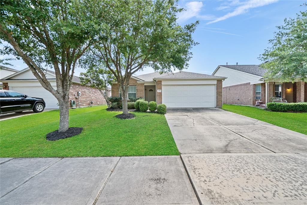 Foto principal - 5706 Baldwin Elm St