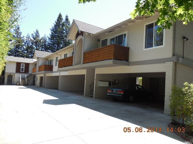 Building Photo - 29 Belle Ave