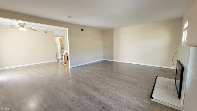 Foto del edificio - 2 br, 1.5 bath House - 32990 Lake Wawasee ...