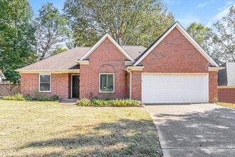 Building Photo - 5822 Michaelson Dr