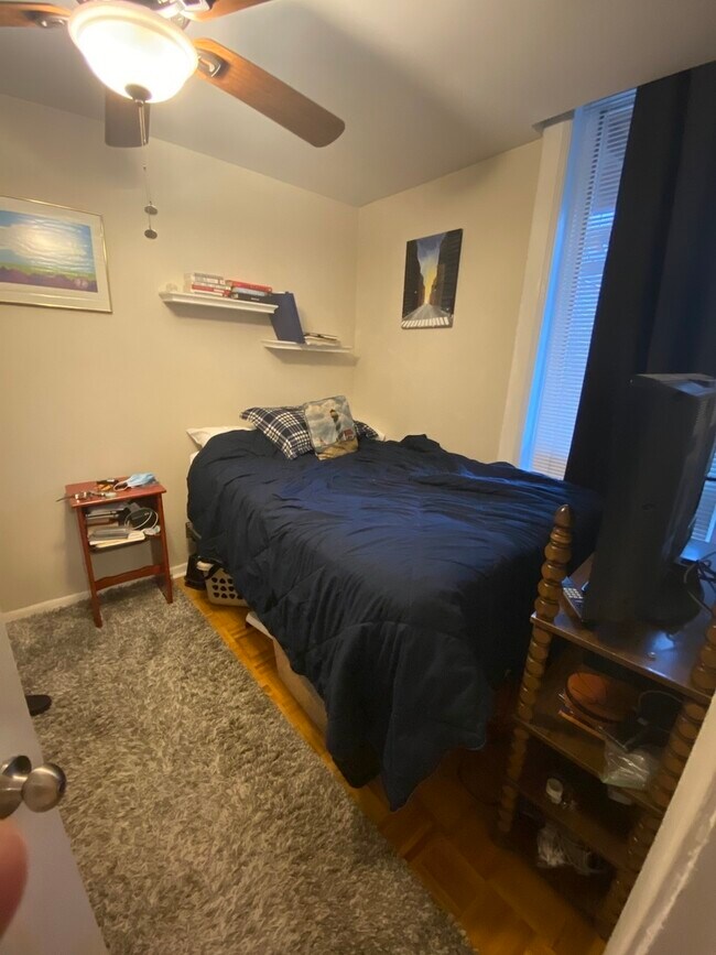 Foto del edificio - 932 W Montana St