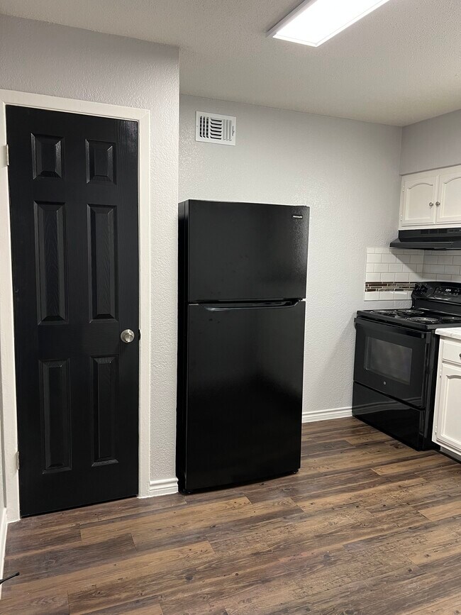 218 Merida St Unit 3, San Antonio, TX 78207 Apartments in San Antonio