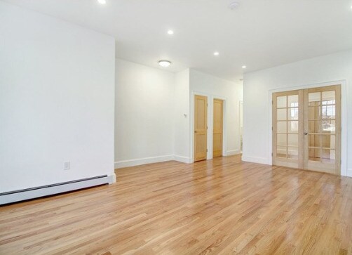 Building Photo - 5303 Boulevard E
