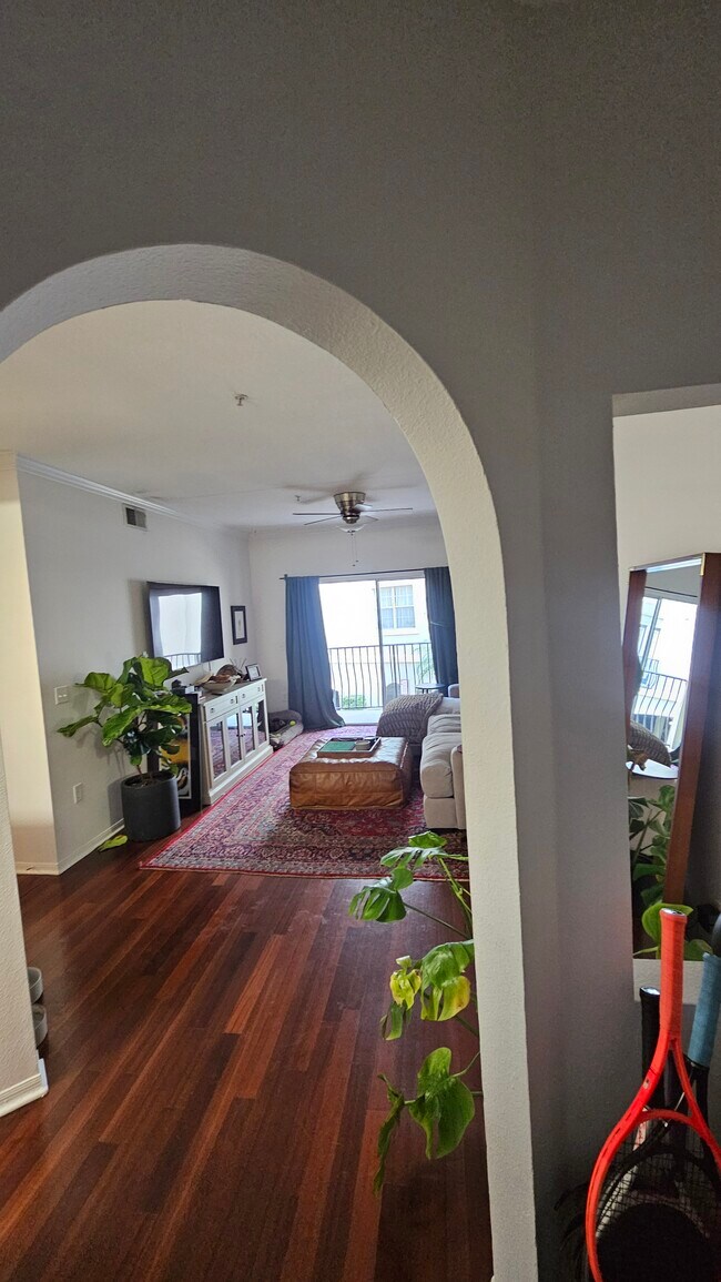 Foto del edificio - 501 Knights Run Ave