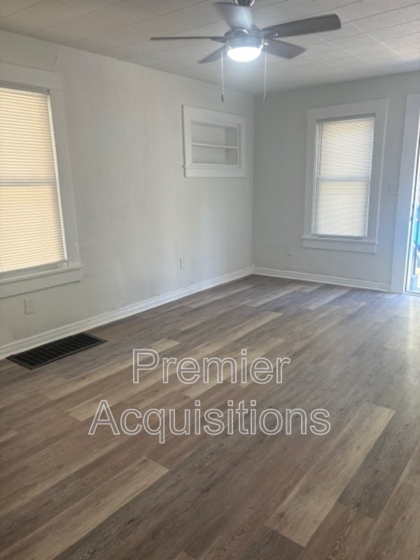 Foto del edificio - 2709 Sanford Ave