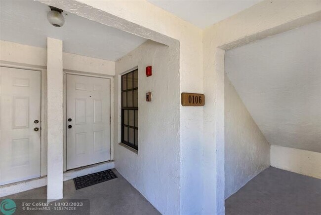 Foto del edificio - 2950 Olivewood Terrace