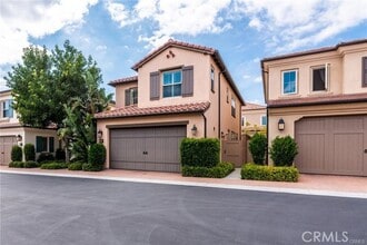 Building Photo - 64 Ashdale