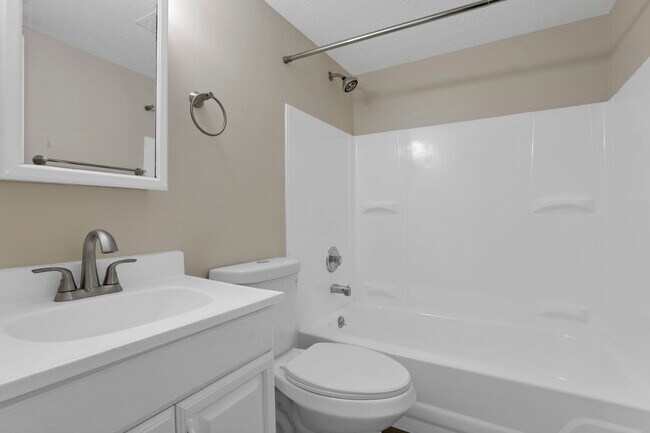 Foto del edificio - 6882 Garden Terrace Rd