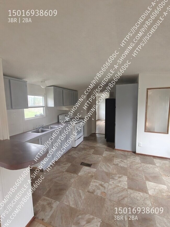 Foto del edificio - 5158 Beaudry Cir