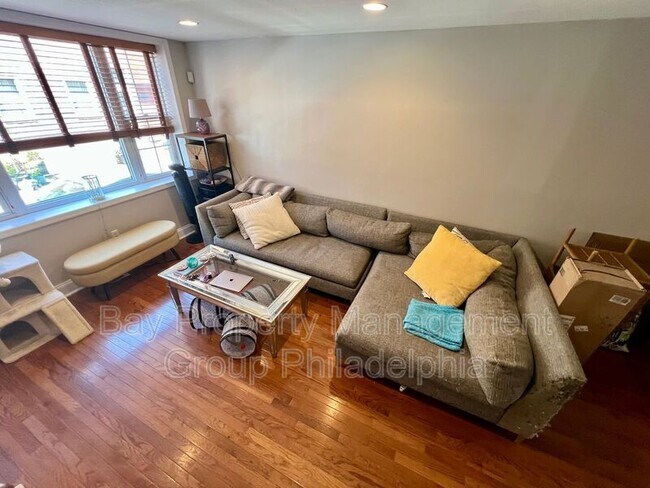 Foto del edificio - 1611 S Iseminger St