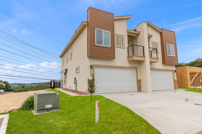 Building Photo - 115 Ave Ventana