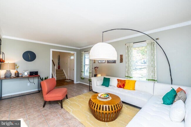 Foto del edificio - 517 Summercroft Dr