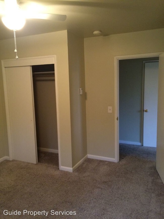 Foto del edificio - 1016 Bellevue Ct E