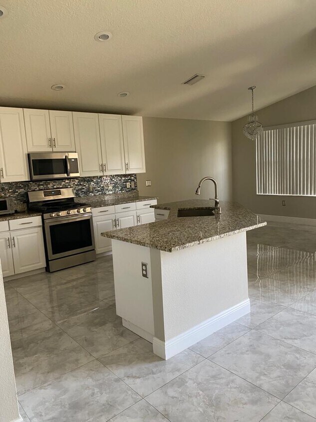 Foto principal - 10105 Arbor Run Dr
