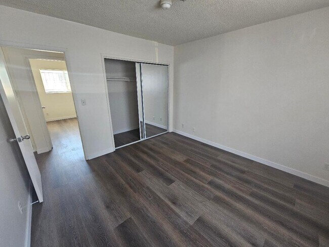 Foto del edificio - 1647 W 226th St