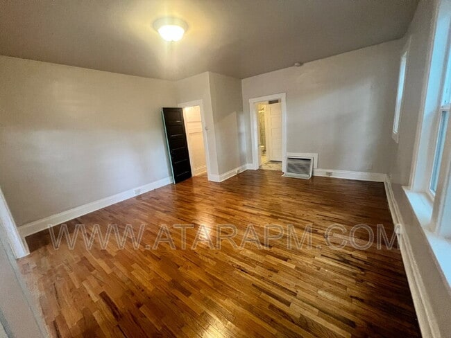 Building Photo - 375 E Harrison Ave