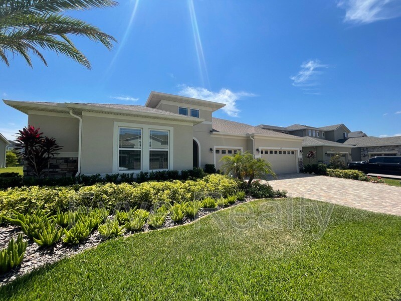 Foto principal - 637 Oxford Chase Dr