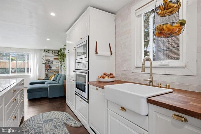 Foto del edificio - 125 E Moreland Ave