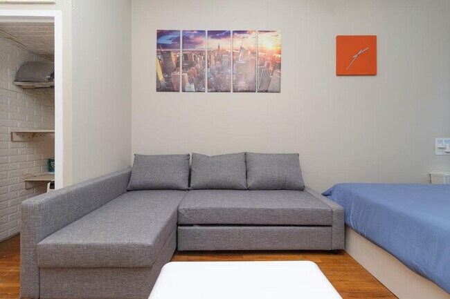 Foto del edificio - 250 E 82nd St