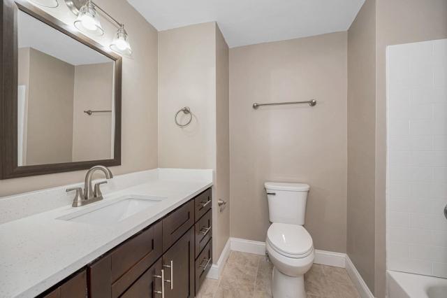 Building Photo - 1 bedroom in Lowell MA 01852
