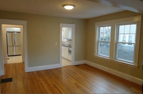 Building Photo - 38 N Gate Park