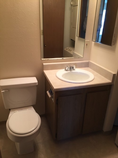 Building Photo - Brittany House - 2 bedrooms