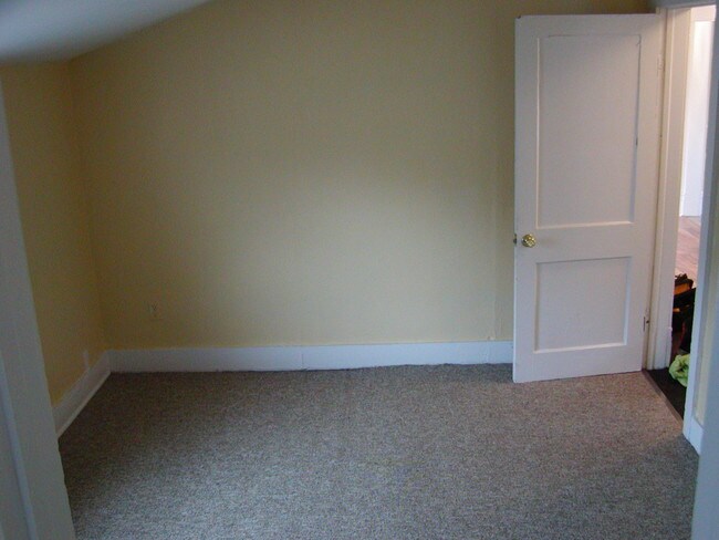 bedroom - 717 Locust St