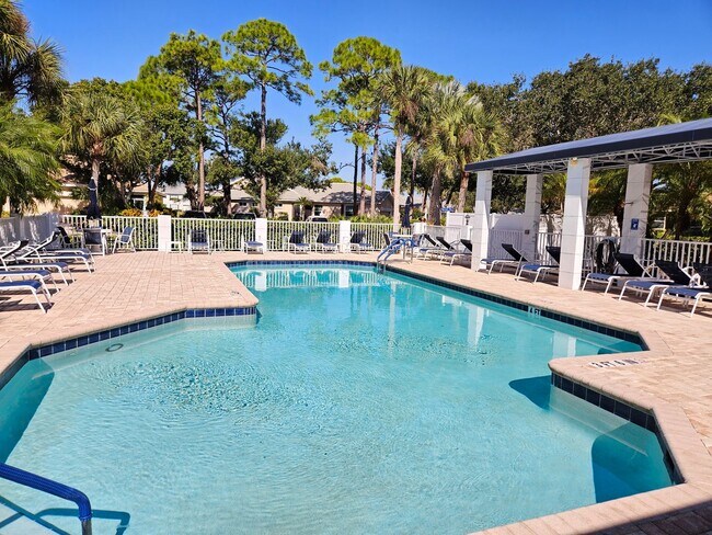 Foto del edificio - Annual Single Family Home Located in the Patios of St Andrews Park at Plantation!