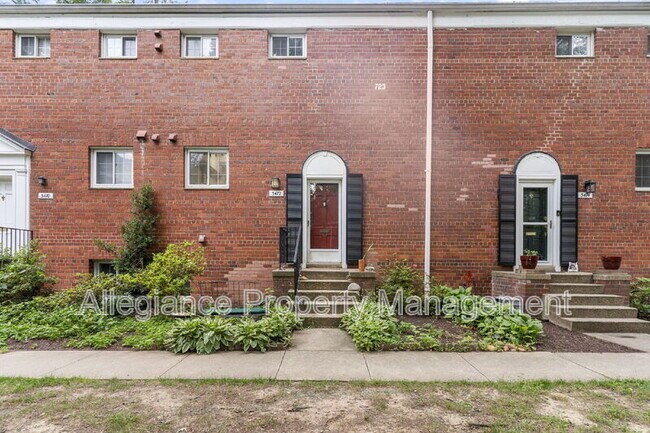 Foto del edificio - 3472 Gunston Rd
