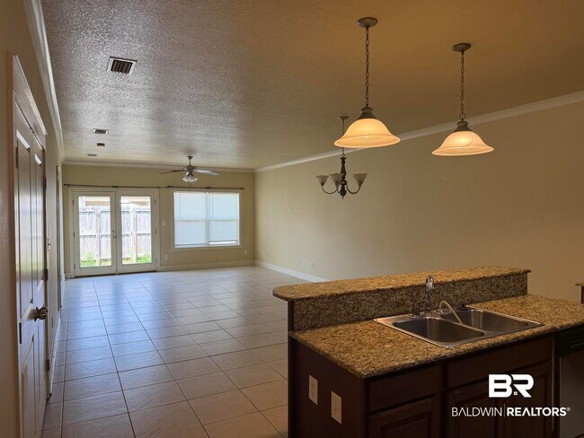 Foto del edificio - 501 Cotton Creek Dr