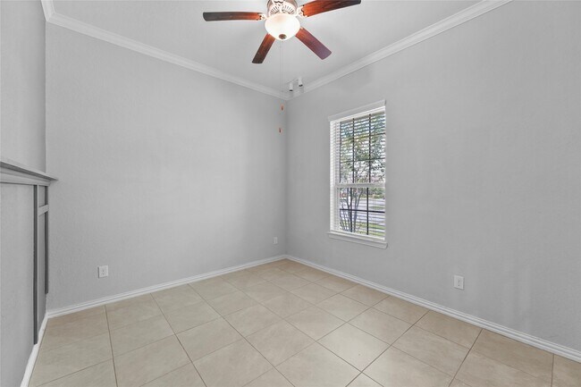 Building Photo - 8847 Morning Glow Dr