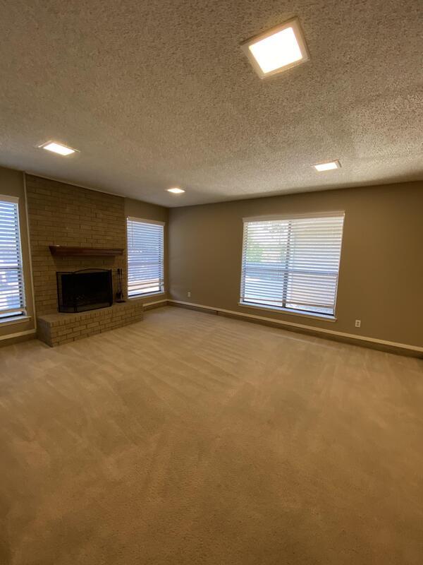 Building Photo - 7105 Fuller Cir