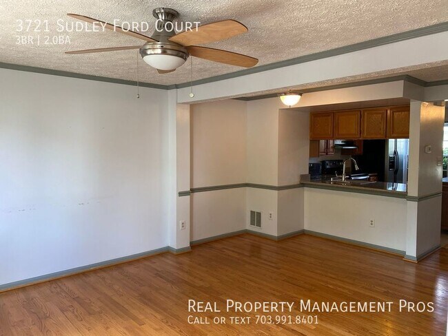 Foto del edificio - Qualify for a zero deposit? New Paint