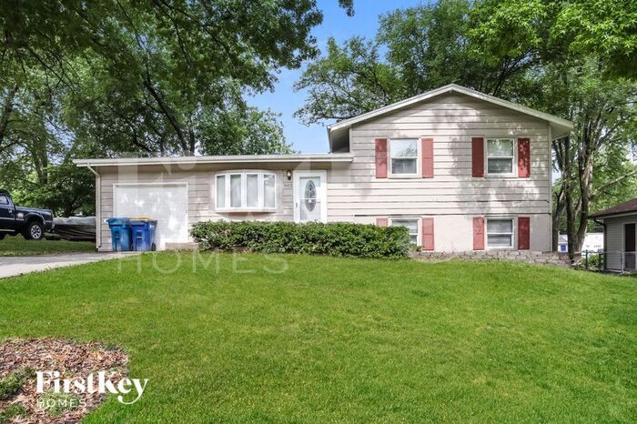 Primary Photo - 902 S Skyline Dr