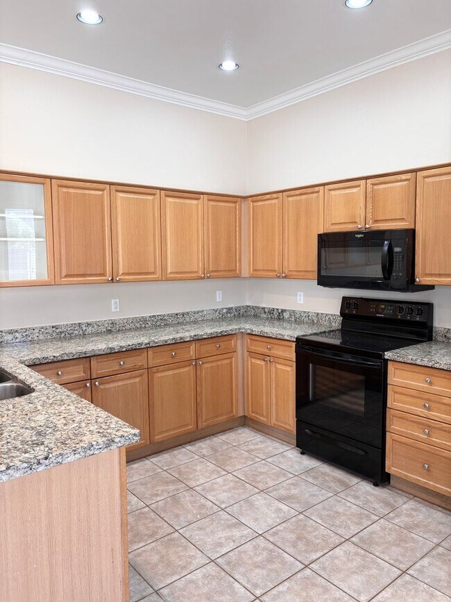 Foto del edificio - **PERFECT 3 BEDROOM/2 BATHROOM/2 CAR GARAGE HOUSE IN GILBERT (MCQUEEN & GUADALUPE)** **NO PETS AL...