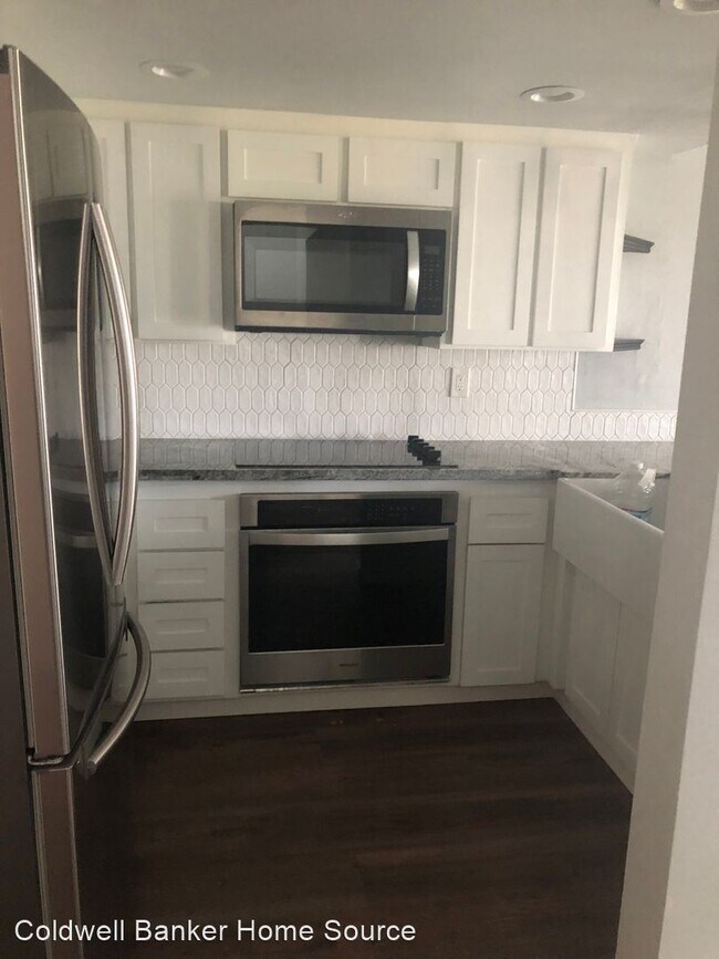 Building Photo - 3 br, 2 bath House - 14736 Chaparral Ln. #9