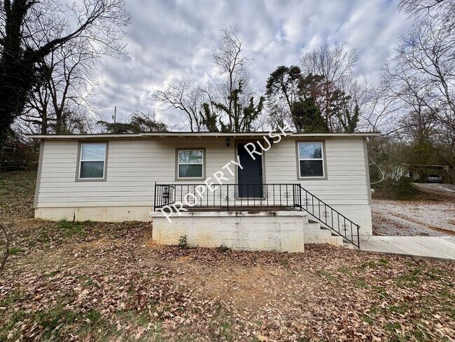 Building Photo - 975 Beason Dr