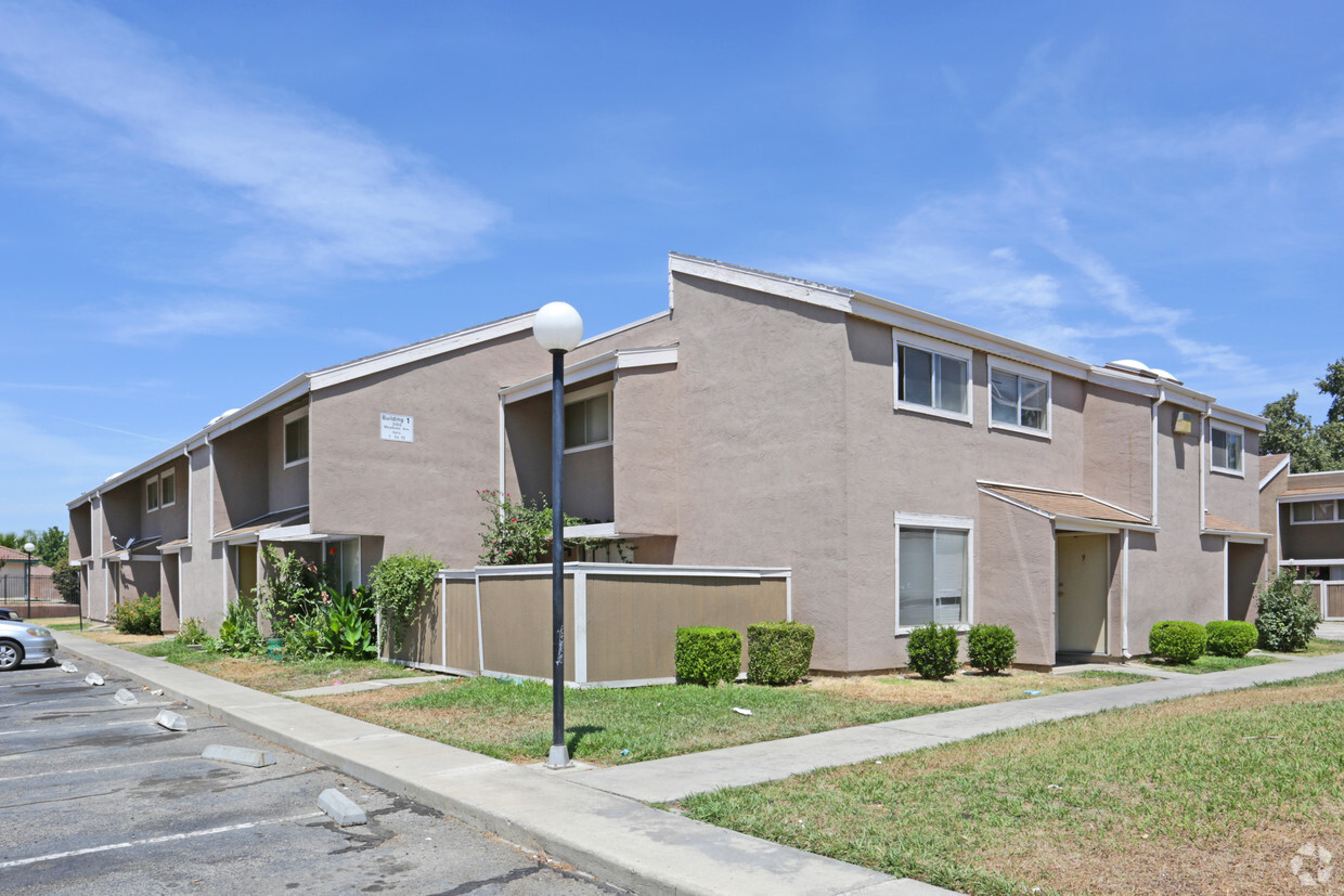 Primary Photo - Merced Meadows Apartments