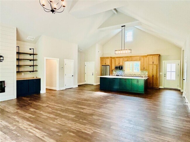 Building Photo - 5785 Adrian Ln