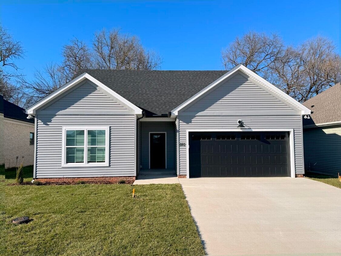 892 McIntyre St, Bowling Green, KY 42101 House Rental in Bowling