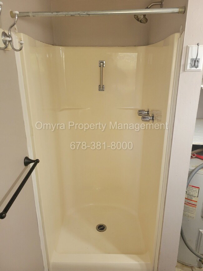 Foto del edificio - Charming studio home in Marietta!