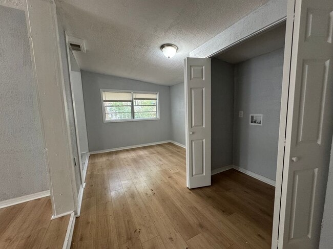 Building Photo - 8016 Lexington Dr