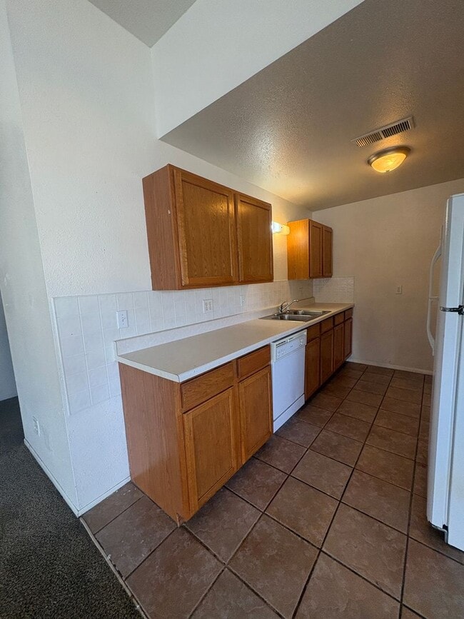 Foto del edificio - 902 N 24th St