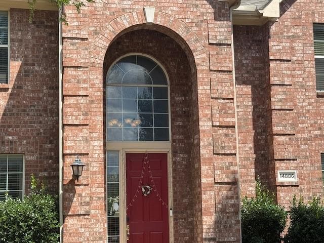 Building Photo - 14886 Daneway Dr