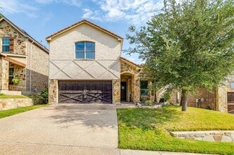 Building Photo - 3009 Montebello Drive