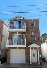 Building Photo - 37 Reservoir Ave